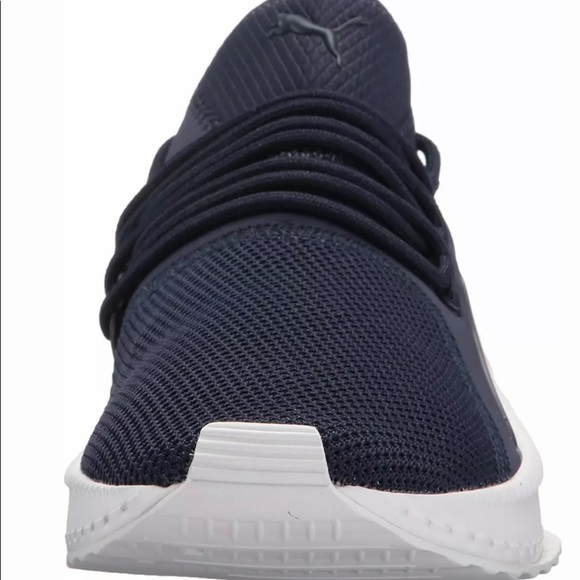 Puma - Picture 3 of 4